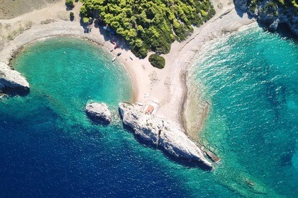 Czarter Łódź motorowa Traditional Mediterranean Cruiser Porto Cheli