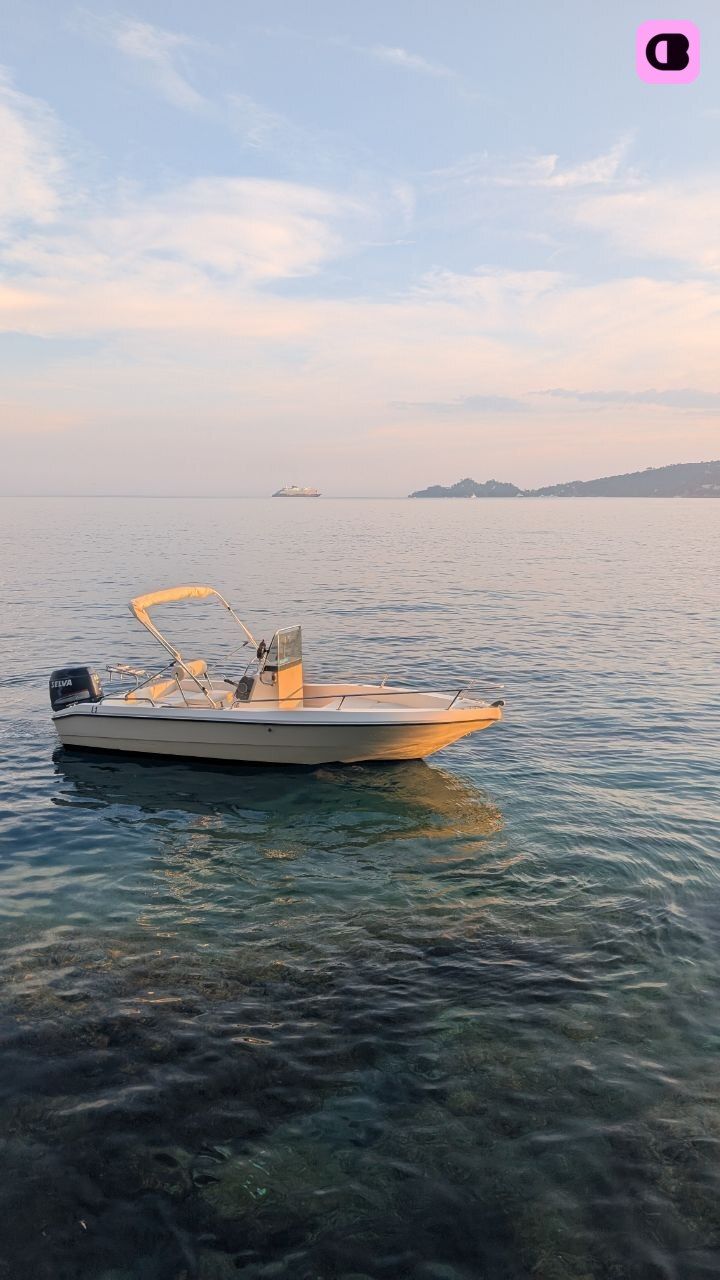Bateau à moteur Capelli 16 40cv 6