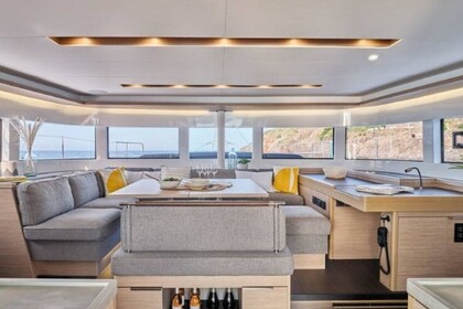 Charter Catamaran  Lagoon 51- 6 cab Sukošan