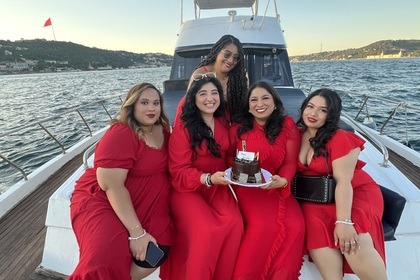 Scenic Yacht Cruises: Bosphorus and Beyond