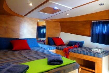 Vacances détente assurées sur cette péniche Sui