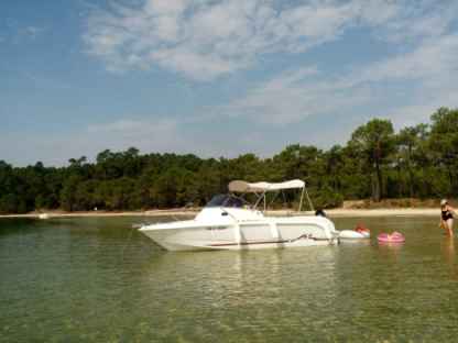 Location Bateau à moteur Cap Ferret 652 Cc Honfleur