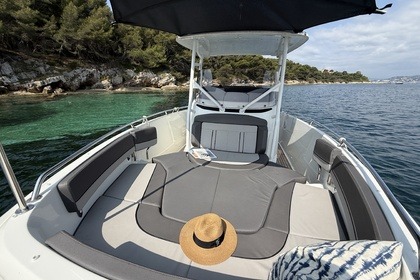 Jeanneau open Boat « cap Camarat 6.5 Cc »