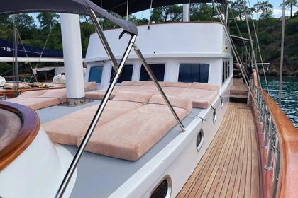 A Holiday Immersed in the Sea: 5-Cabin Private Gulet in Kaş!