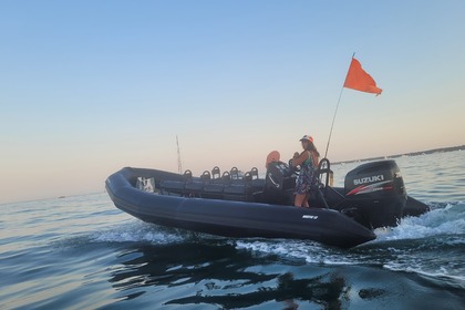 Miete RIB Zodiac Vedette Golfe Juan