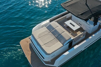 NEW AMAZING DE ANTONIO D-36 YACHT