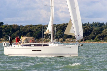 Charter Sailboat Dufour Dufour 380 Gl Hamble-le-Rice