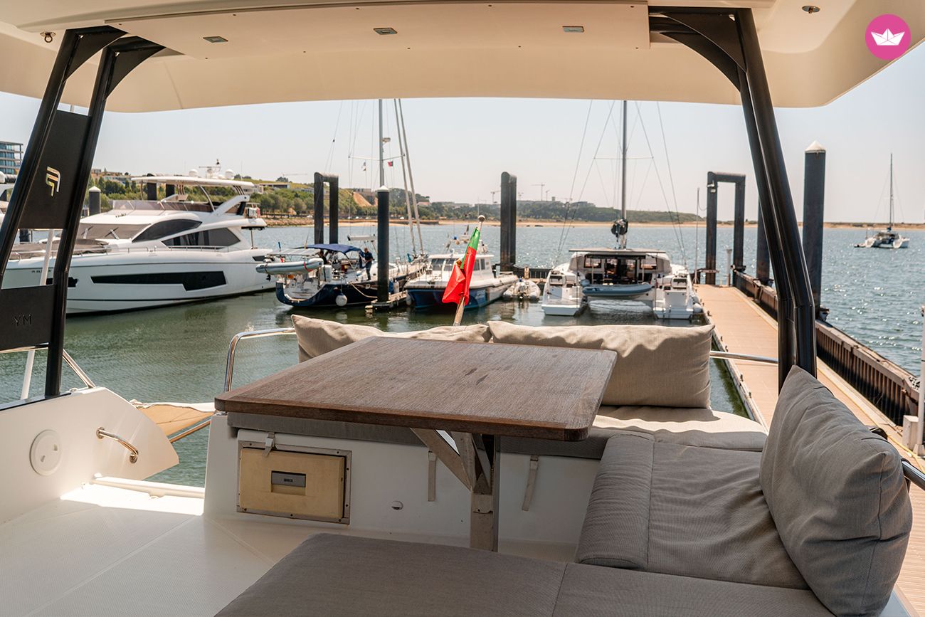 Catamaran Fountaine Pajot My 37 11.74m 3