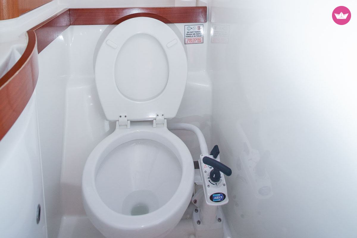 Beneteau Oceanis 40 in Trogir  