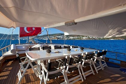 amazing gulet cruising around Bodrum
