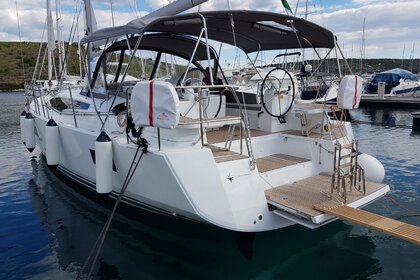 Rental Sailboat Jeanneau Sun odyssey 54 Pirovac