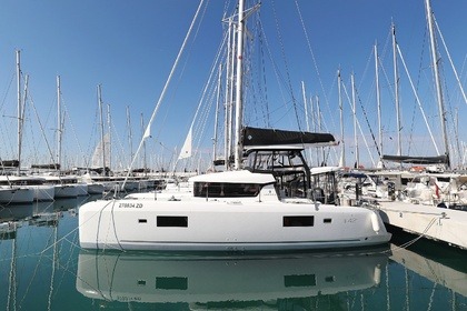 Charter Catamaran  Lagoon 42 Sukošan