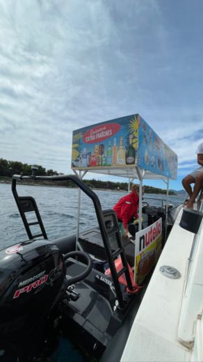 Mandelieu-la-Napoule Motorboat Sunseeker Portofino 31 alt tag text