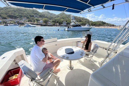 Full Day Taboga Island and Fishing Onboard a Private Yacht