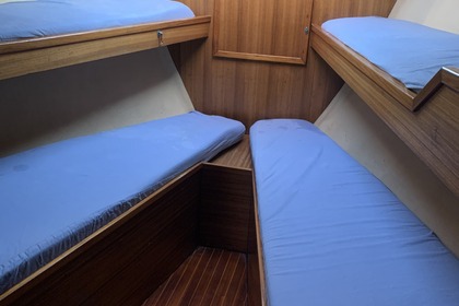 Alquiler Velero NORDCANTIERI COSTAGUTA SPA PANDA 34 Civitavecchia