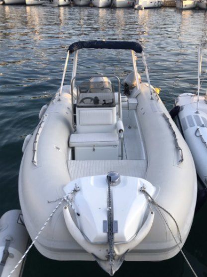 Charter RIB Mostro 650 Syvota
