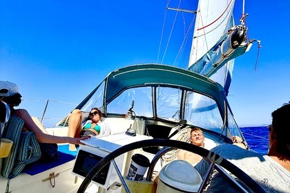 Арендуйте парусную яхту дл