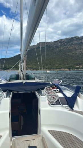 Olbia Sailboat Bavaria Vision 40 alt tag text