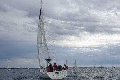 Aluguel Veleiro BENETEAU OCEANIS 37 Trinité-sur-Mer