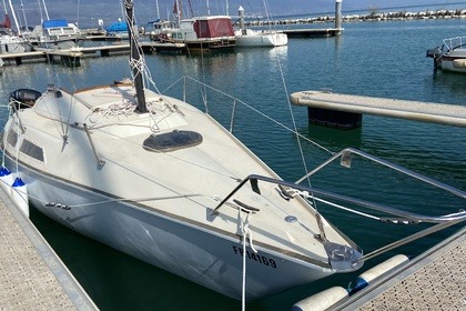 Charter Sailboat Etap Jouet Lake Neuchâtel