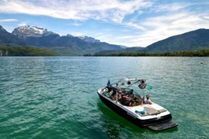 Rental Motorboat Mastercraft x30 Annecy