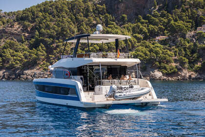 Hire Catamaran Fountaine Pajot 44 Port de Sóller