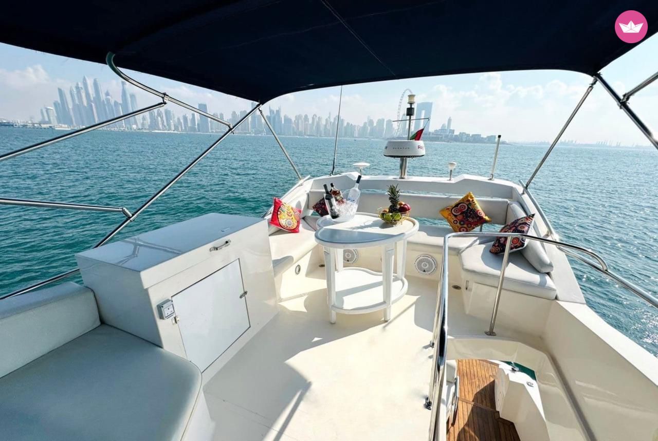 Bateau à moteur Majesty 2021 900cv 4
