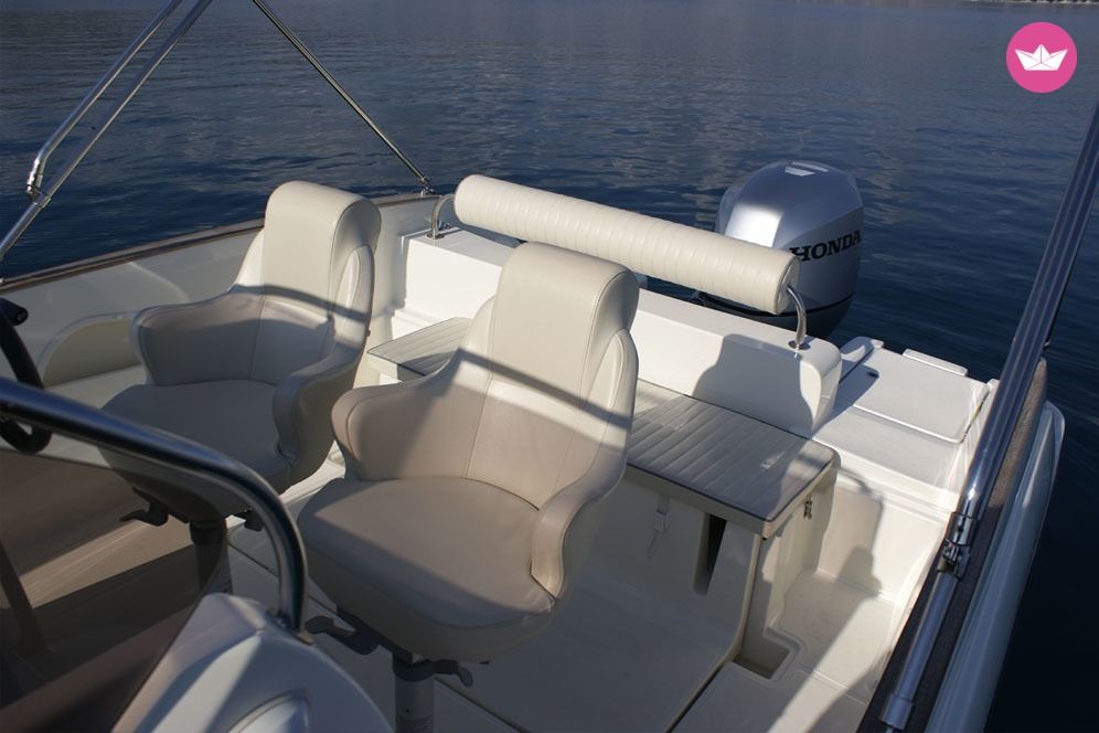 Noleggio barca a motore a Spalato  