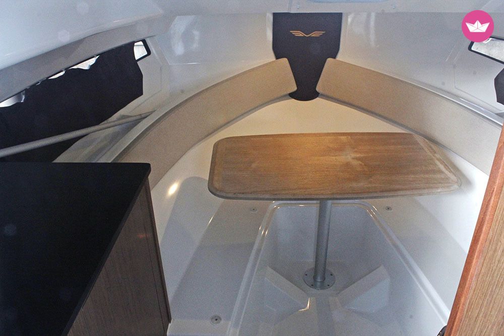 Charter motorboat in Barcelona  