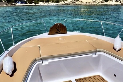 Alquiler Lancha ASTILUX 600 OPEN Campello