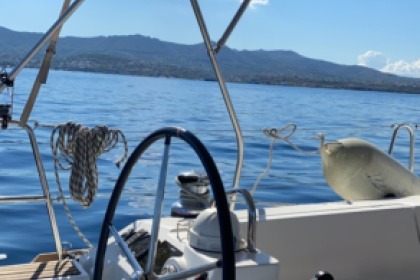 Hire Sailboat Beneteau Oceanis 45 Corfu