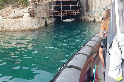 Lolivul 7.4 in Blaće,  near Plače and Opuzen