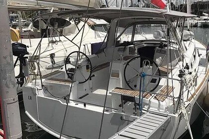 Miete Segelboot  Oceanis 38.1 Lavrio