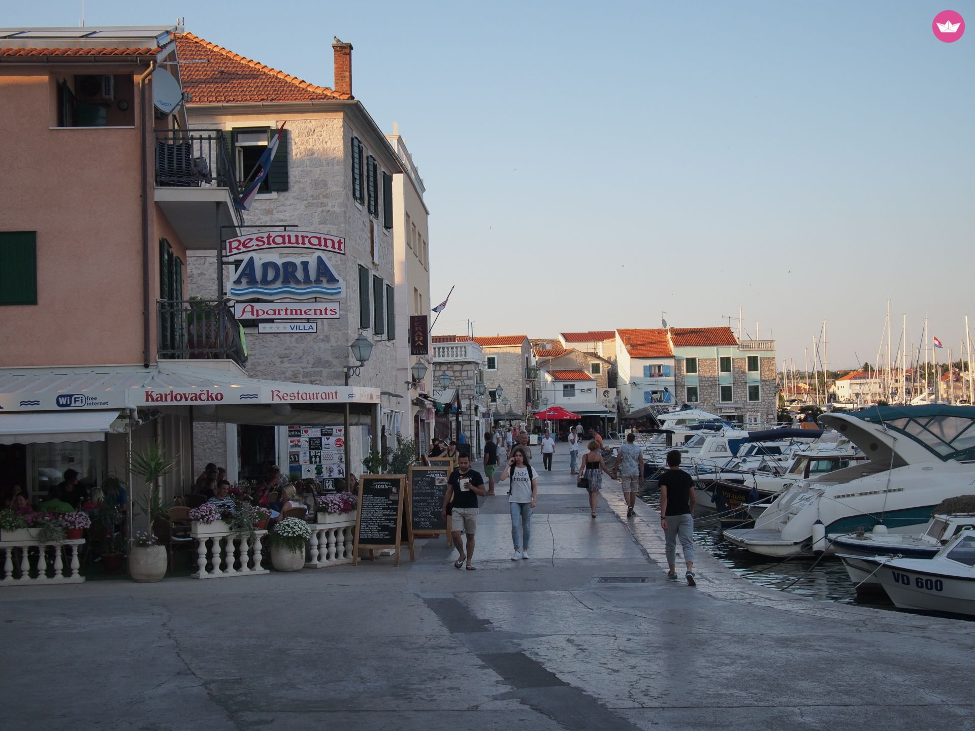Motorboat Atlantic Marine Open 490  
