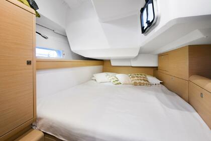 JEANNEAU SUN ODYSSEY 479 ( 2017 )