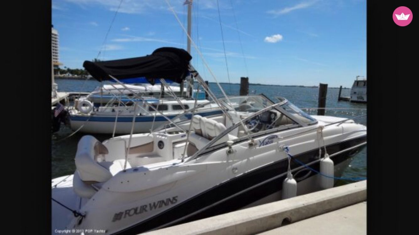 Four Winns 258 Vista in Zadar  