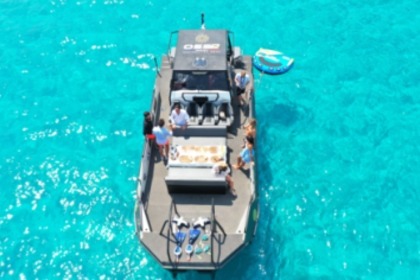 Charter Motorboat Tera 4 Tera T10 Drake Saint-Tropez