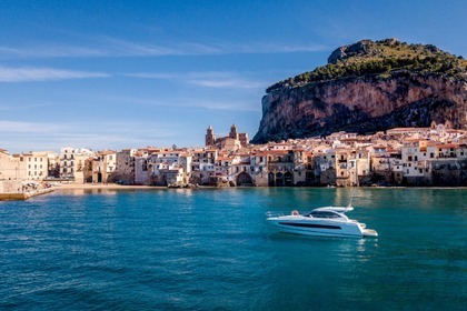Cefalù | ExperienSea on a Yacht