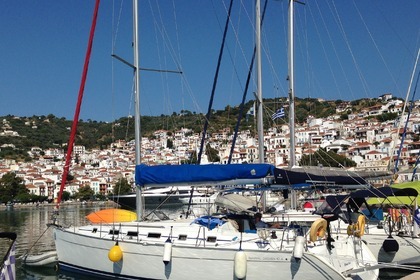 Rental Sailboat BENETEAU CYCLADES 43.4 Volos
