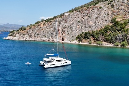 Hire Catamaran Robertson & Caine Leopard 45 Paralio Astros