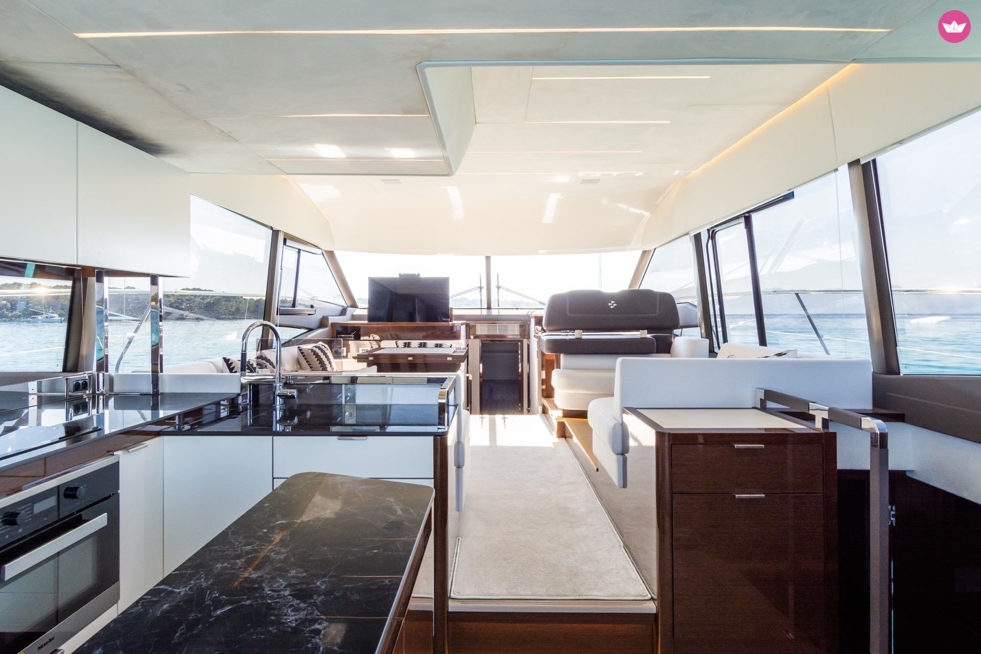 Bateau à moteur Jeanneau Prestige 590 4
