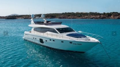 Charter Motorboat Ferretti 630 Poltu Quatu