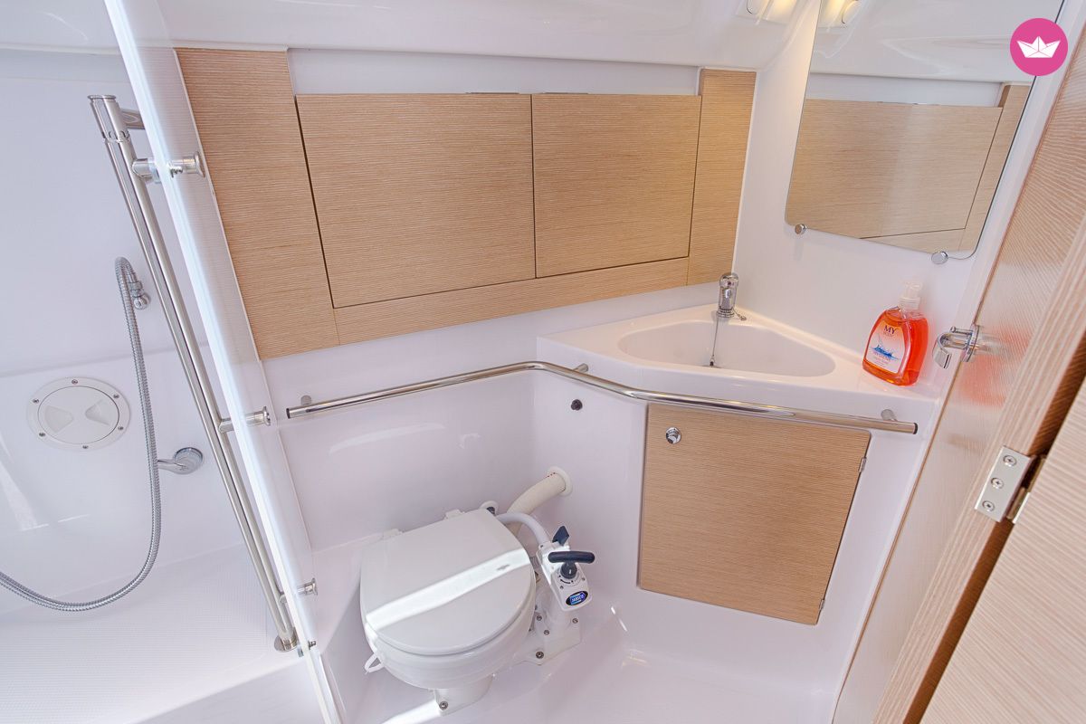 Charter sailboat in Split  