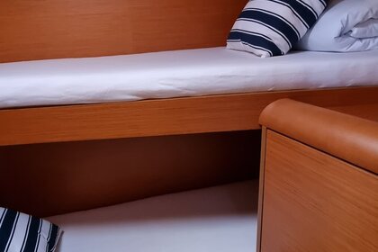 Hyra båt Segelbåt Jeanneau Sun Odyssey 449 Pula