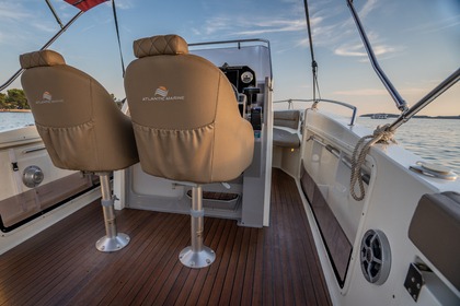 Rental Motorboat Atlantic Marine 750 with 350hp Atlantic Fažana