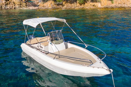 Location Bateau à moteur Capelli Cap 520 Open Bormes-les-Mimosas