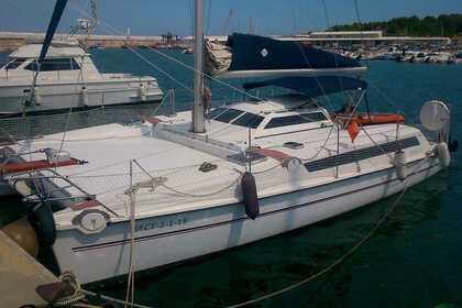 Catamaran ESTELA III  per 8-9 persone