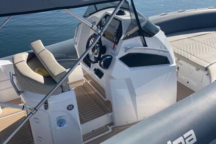Hire RIB Salpa Soleil 28 Cannes
