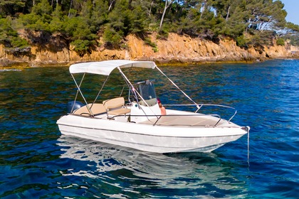 Hire Motorboat Capelli Cap 520 Open Bormes-les-Mimosas