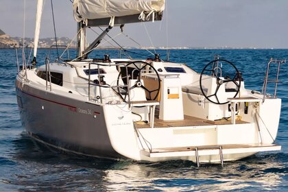 Hire Sailboat Bénéteau Oceanis 34.1 Marina Frapa